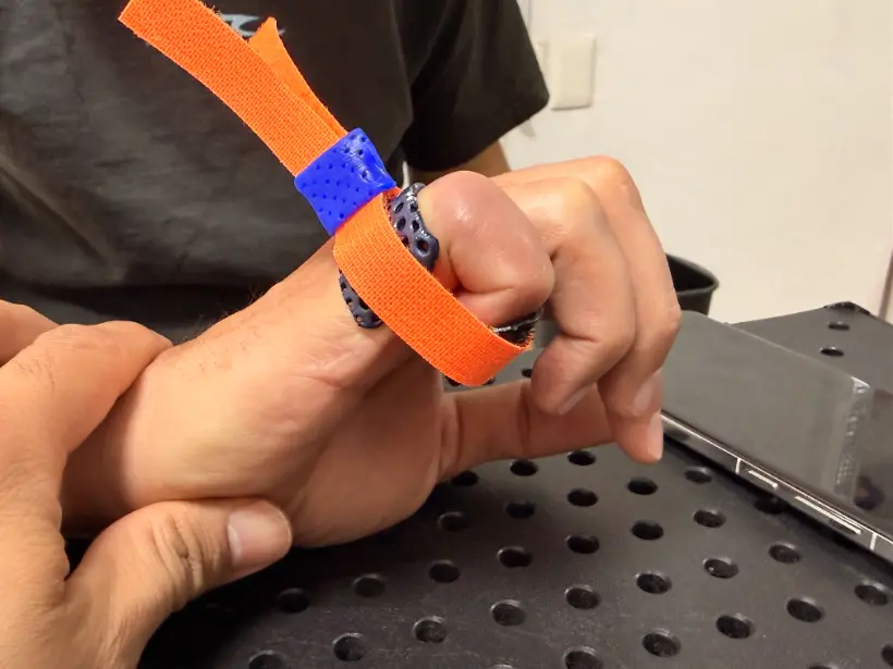 Fabricación de órtesis personalizada en RehabiliTO